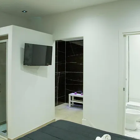 Le Del Corso Italia 4* Katania